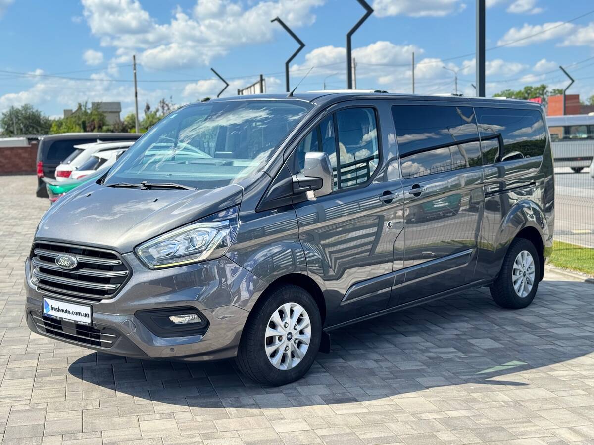 Ford Transit Custom 2018 - Number Of Seats: 8 