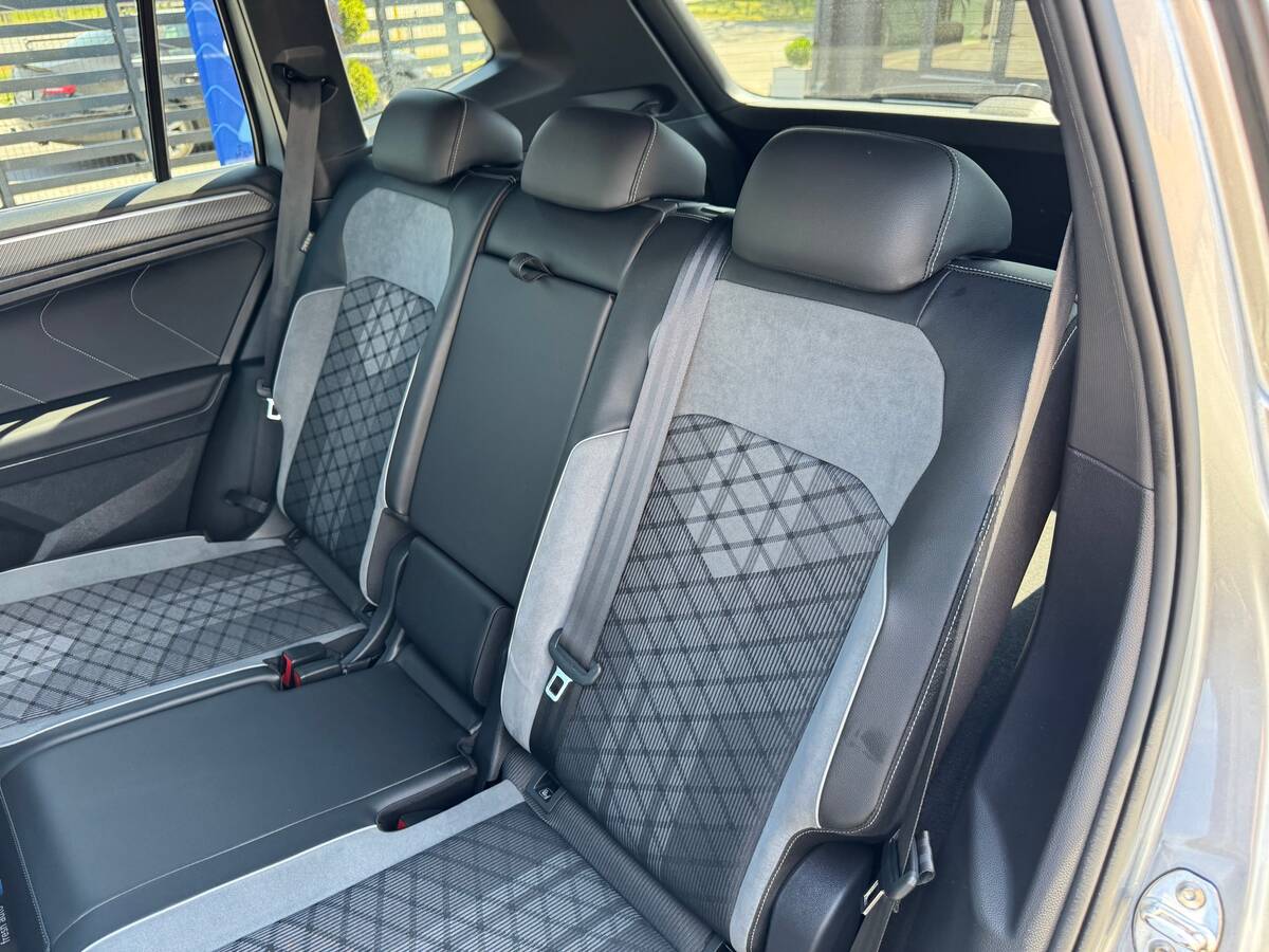 Volkswagen Tiguan Allspace 2022 - Об'єм двигуна: 2.0 л.