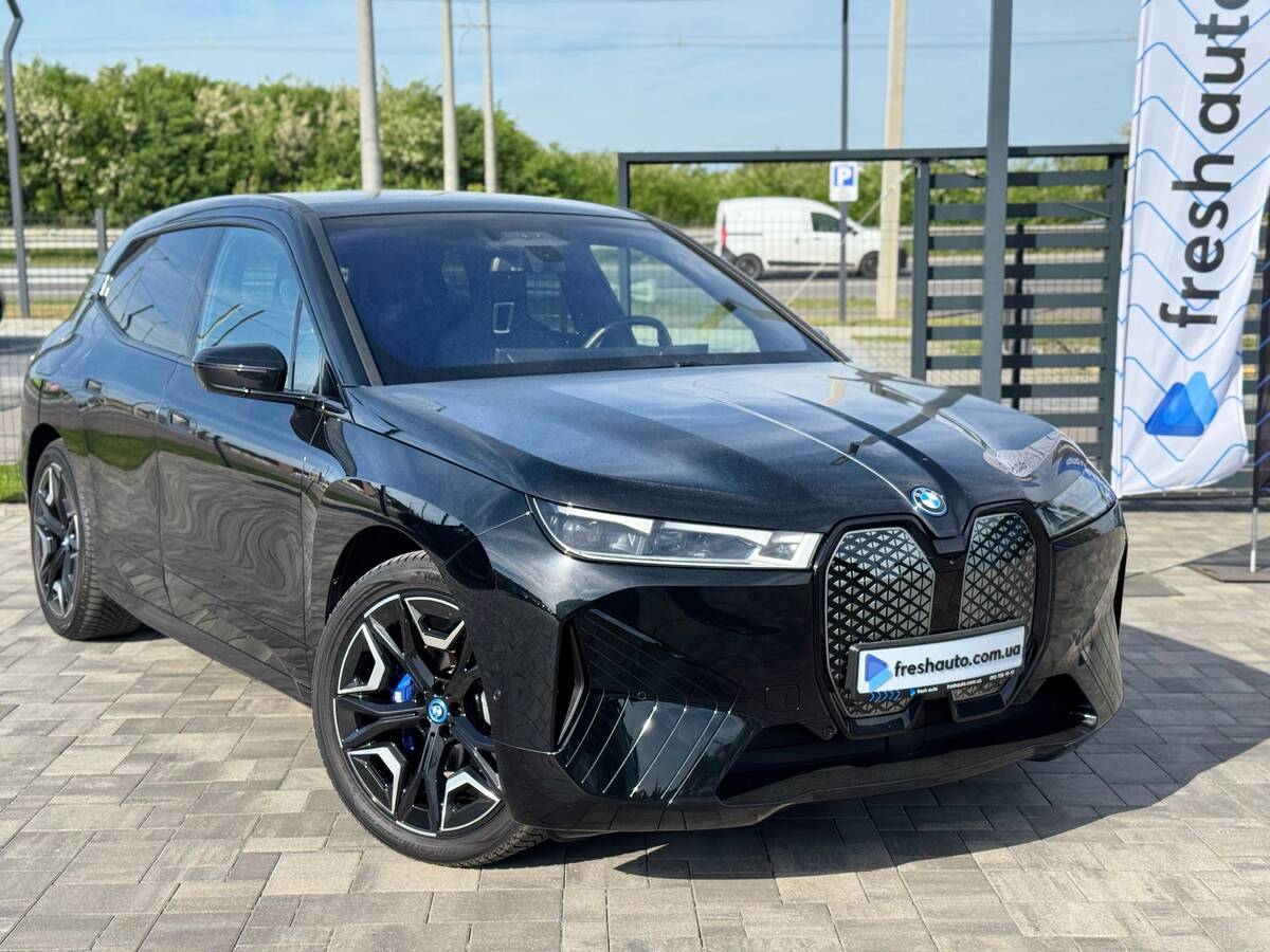 BMW IX M60 2023